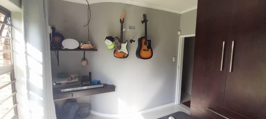 7 Bedroom Property for Sale in Bloemhof North West